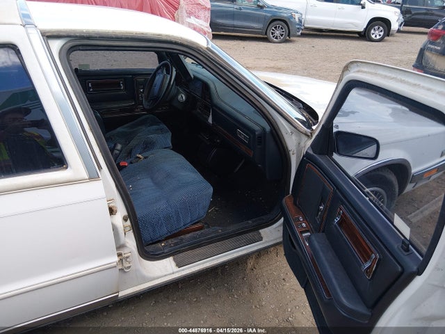 1993 CHRYSLER IMPERIAL 1C3XV56L6PD174791 Photo 4