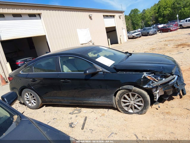Продаж на аукціоні авто 2019 Hyundai Sonata Se, vin: 5NPE24AF2KH802985, номер лоту: 44876928
