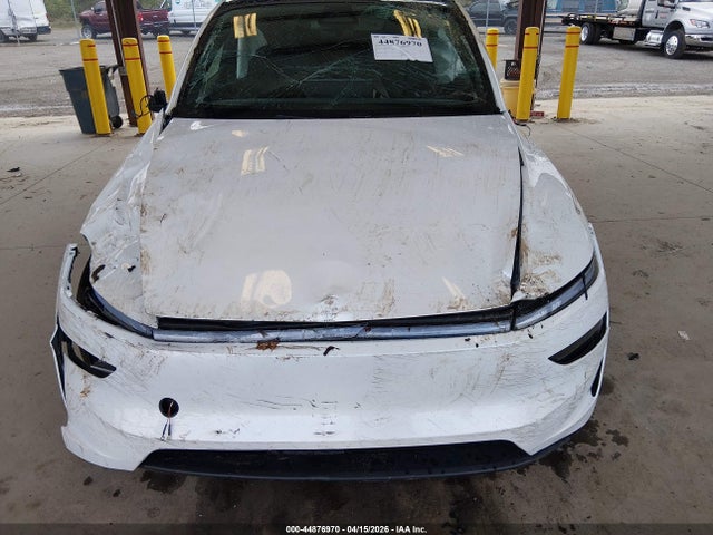 7SAYGDEE7TF601778 Tesla Model Y All-wheel Drive/long Range Launch Series/premium All-wheel Drive