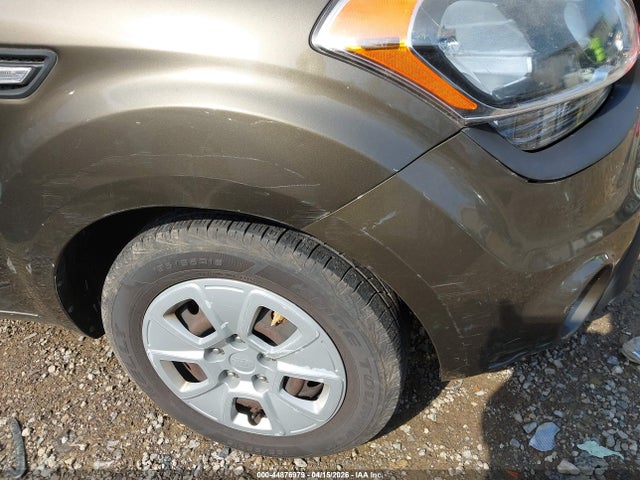 44876979 :رقم المزاد ، KNDJT2A52D7498412 vin ، 2013 Kia Soul مزاد بيع