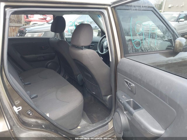 44876979 :رقم المزاد ، KNDJT2A52D7498412 vin ، 2013 Kia Soul مزاد بيع