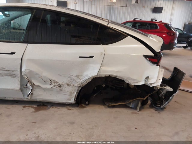 Aukcja sprzedaży 2022 Tesla Model Y Long Range Dual Motor All-wheel Drive, vin: 7SAYGDEE3NA015093, numer aukcji: 44876984