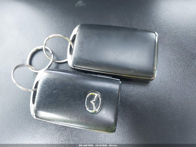 44876988 :رقم المزاد ، 3MZBPAEM6KM105046 vin ، 2019 Mazda Mazda3 Premium Package مزاد بيع