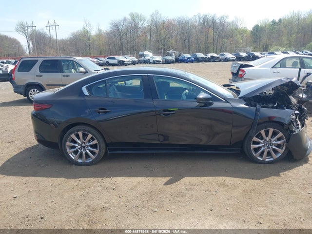 44876988 :رقم المزاد ، 3MZBPAEM6KM105046 vin ، 2019 Mazda Mazda3 Premium Package مزاد بيع