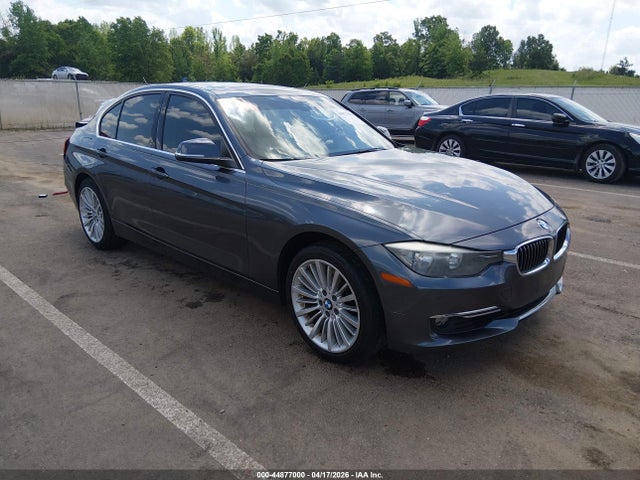 44877000 :رقم المزاد ، WBA3A5G57ENP33484 vin ، 2014 Bmw 328i مزاد بيع
