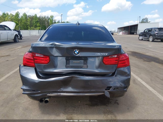 2014 Bmw 328i მანქანა იყიდება აუქციონზე, vin: WBA3A5G57ENP33484, აუქციონის ნომერი: 44877000