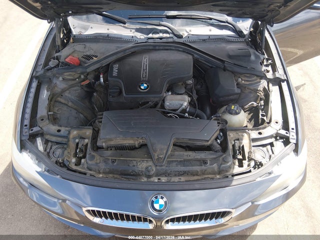 2014 Bmw 328i მანქანა იყიდება აუქციონზე, vin: WBA3A5G57ENP33484, აუქციონის ნომერი: 44877000