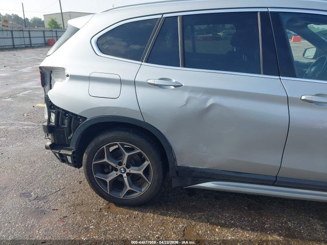2017 Bmw X1 Sdrive28i მანქანა იყიდება აუქციონზე, vin: WBXHU7C37H5H37187, აუქციონის ნომერი: 44877005