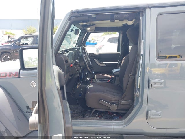 1C4BJWDG1EL217479 Jeep Wrangler Unlimited Sport
