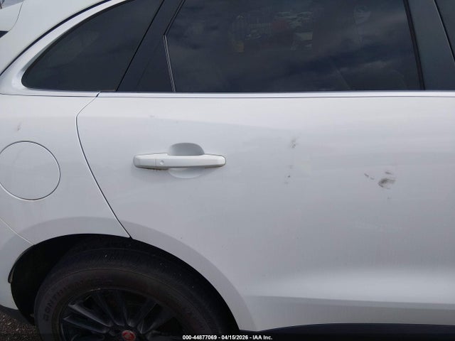 2017 JAGUAR F-PACE SADCK2BN9HA490878 Photo 5