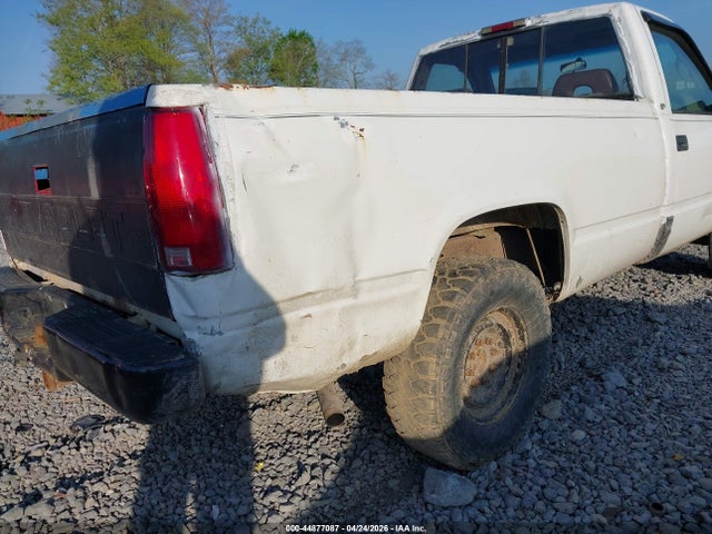 Продажа на аукционе авто 2000 Gmc Sierra 2500 Classic Sl, vin: 1GTGK24R1YR133418, номер лота: 44877087