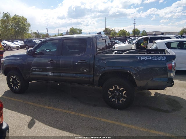 3TMCZ5AN5NM525862 Toyota Tacoma 4wd Trd Off Road