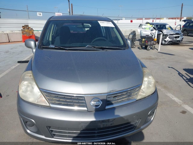 44877093 :رقم المزاد ، 3N1BC13E78L386351 vin ، 2008 Nissan Versa 1.8s مزاد بيع