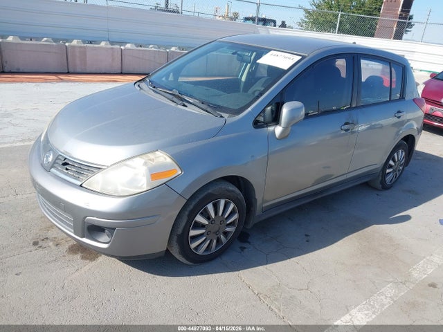44877093 :رقم المزاد ، 3N1BC13E78L386351 vin ، 2008 Nissan Versa 1.8s مزاد بيع