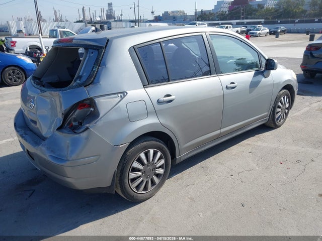 44877093 :رقم المزاد ، 3N1BC13E78L386351 vin ، 2008 Nissan Versa 1.8s مزاد بيع