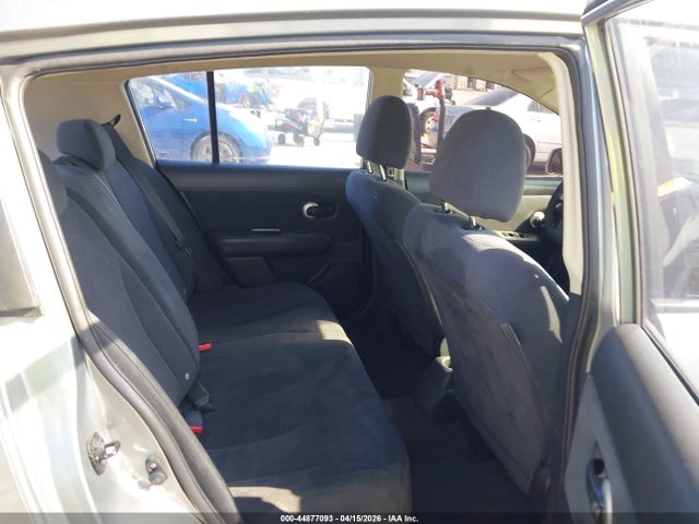 44877093 :رقم المزاد ، 3N1BC13E78L386351 vin ، 2008 Nissan Versa 1.8s مزاد بيع