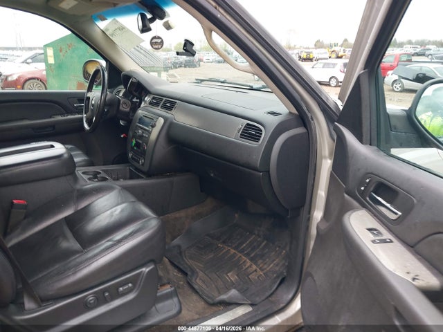2008 CHEVROLET TAHOE 1gnfk13048r126690 Photo 4