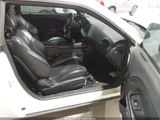 2015 Dodge Challenger Sxt Plus მანქანა იყიდება აუქციონზე, vin: 2C3CDZBG2FH885245, აუქციონის ნომერი: 44877157