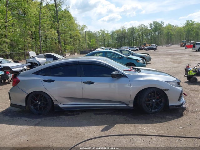 Продаж на аукціоні авто 2017 Honda Civic Si, vin: 2HGFC1E58HH703981, номер лоту: 44877160
