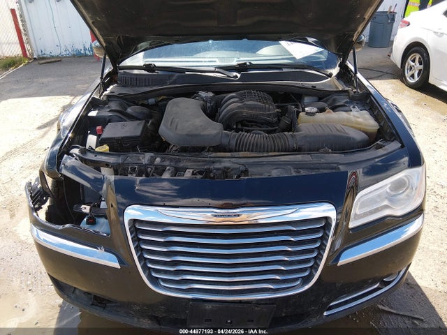 44877193 :رقم المزاد ، 2C3CCARG3EH229435 vin ، 2014 Chrysler 300 مزاد بيع