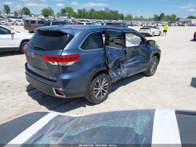 Aukcja sprzedaży 2018 Toyota Highlander Xle, vin: 5TDJZRFH8JS486924, numer aukcji: 44877198