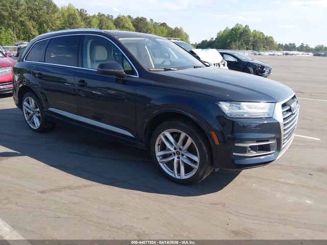 2017 AUDI Q7 WA1VAAF79HD027872