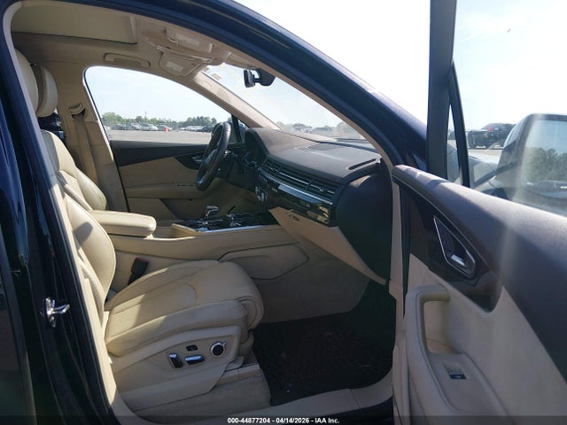 2017 AUDI Q7 WA1VAAF79HD027872 Photo 4