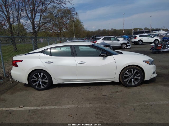 44877205 :رقم المزاد ، 1N4AA6AP8HC430598 vin ، 2017 Nissan Maxima 3.5 Sv مزاد بيع