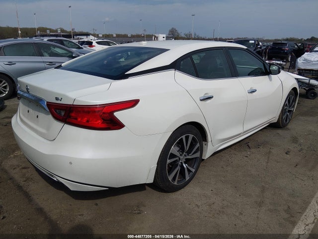 44877205 :رقم المزاد ، 1N4AA6AP8HC430598 vin ، 2017 Nissan Maxima 3.5 Sv مزاد بيع