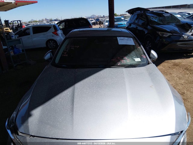 44877212 :رقم المزاد ، 1HGCV1F68JA045636 vin ، 2018 Honda Accord Ex-l مزاد بيع