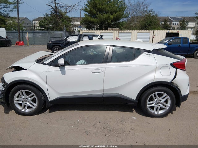 2021 Toyota C-hr Le მანქანა იყიდება აუქციონზე, vin: NMTKHMBX7MR122004, აუქციონის ნომერი: 44877213