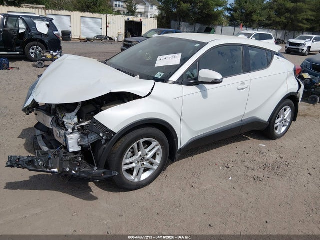 2021 Toyota C-hr Le მანქანა იყიდება აუქციონზე, vin: NMTKHMBX7MR122004, აუქციონის ნომერი: 44877213