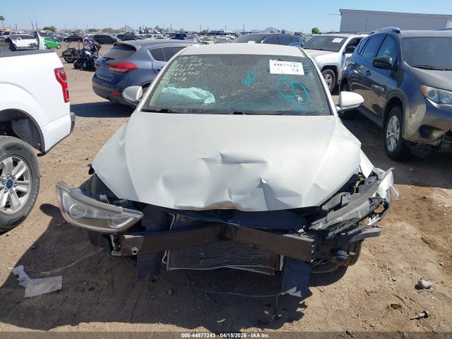 KMHD84LF9HU382790 Hyundai ELANTRA SE