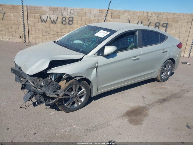 KMHD84LF9HU382790 Hyundai ELANTRA SE