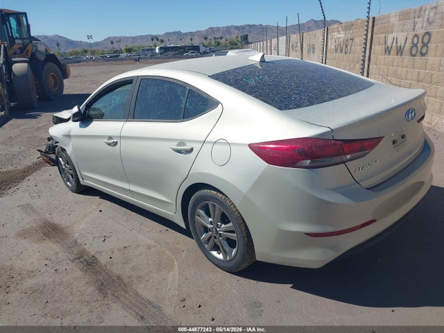 KMHD84LF9HU382790 Hyundai ELANTRA SE