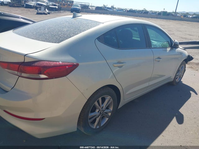 KMHD84LF9HU382790 Hyundai ELANTRA SE