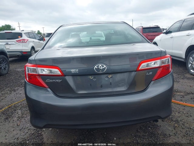 44877248 :رقم المزاد ، 4T4BF1FK8CR157375 vin ، 2012 Toyota Camry Le مزاد بيع