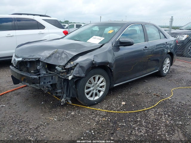 44877248 :رقم المزاد ، 4T4BF1FK8CR157375 vin ، 2012 Toyota Camry Le مزاد بيع
