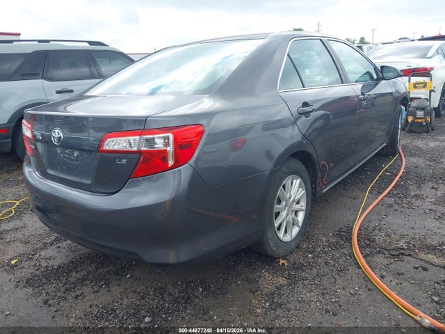 44877248 :رقم المزاد ، 4T4BF1FK8CR157375 vin ، 2012 Toyota Camry Le مزاد بيع