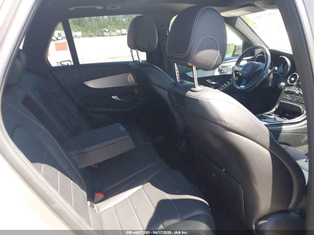 2019 Mercedes-benz Glc 300 4matic მანქანა იყიდება აუქციონზე, vin: WDC0G4KB2KV124210, აუქციონის ნომერი: 44877263