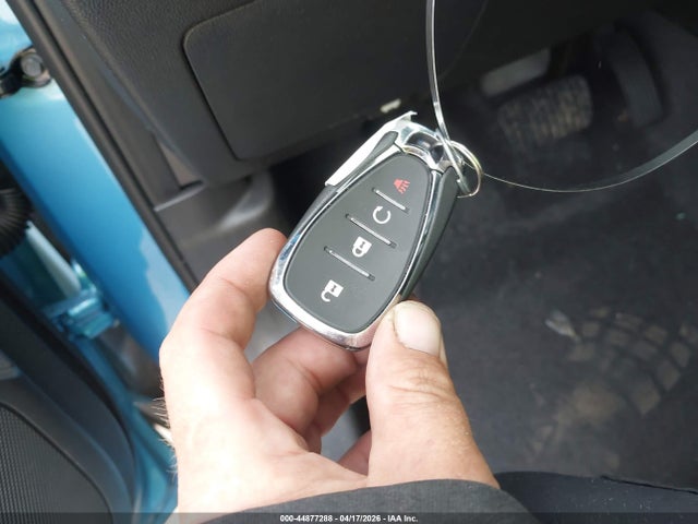 2025 Chevrolet Trax Fwd Lt მანქანა იყიდება აუქციონზე, vin: KL77LHEP0SC284562, აუქციონის ნომერი: 44877288