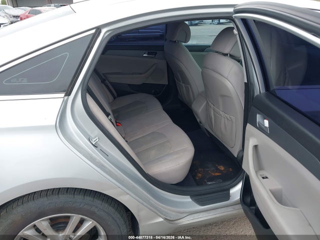 5NPE24AFXHH576929 Hyundai Sonata