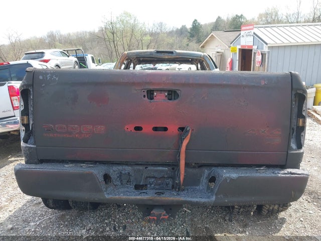 44877319 :رقم المزاد ، 3D7MU48C84G103802 vin ، 2004 Dodge Ram 3500 Slt/laramie مزاد بيع