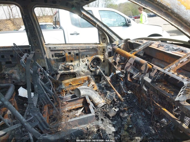 44877319 :رقم المزاد ، 3D7MU48C84G103802 vin ، 2004 Dodge Ram 3500 Slt/laramie مزاد بيع