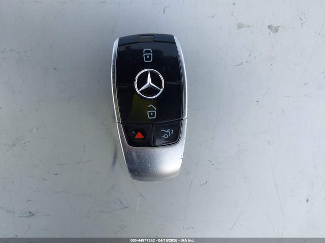 44877342 :رقم المزاد ، WDDZF4JB3KA526669 vin ، 2019 Mercedes-benz E 300 مزاد بيع