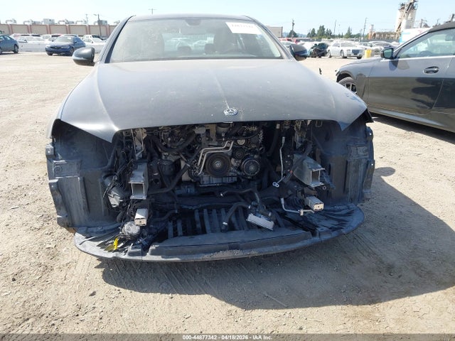 44877342 :رقم المزاد ، WDDZF4JB3KA526669 vin ، 2019 Mercedes-benz E 300 مزاد بيع