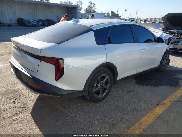 KIA K4 Lxs 2025 3KPFT4DE4SE034029 Image 4
