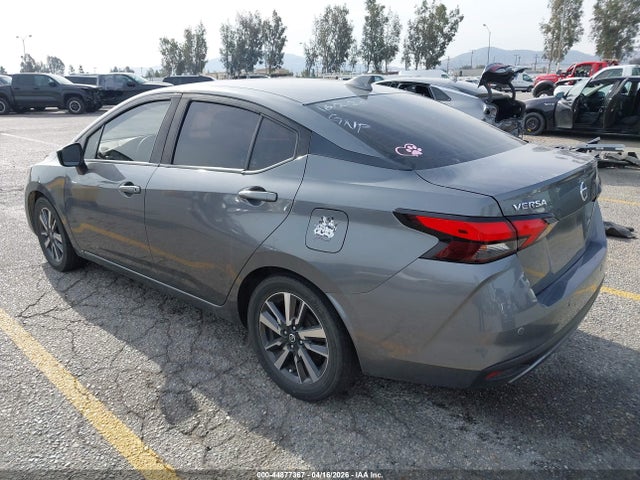 2021 Nissan Versa Sv Xtronic Cvt მანქანა იყიდება აუქციონზე, vin: 3N1CN8EV9ML831414, აუქციონის ნომერი: 44877367