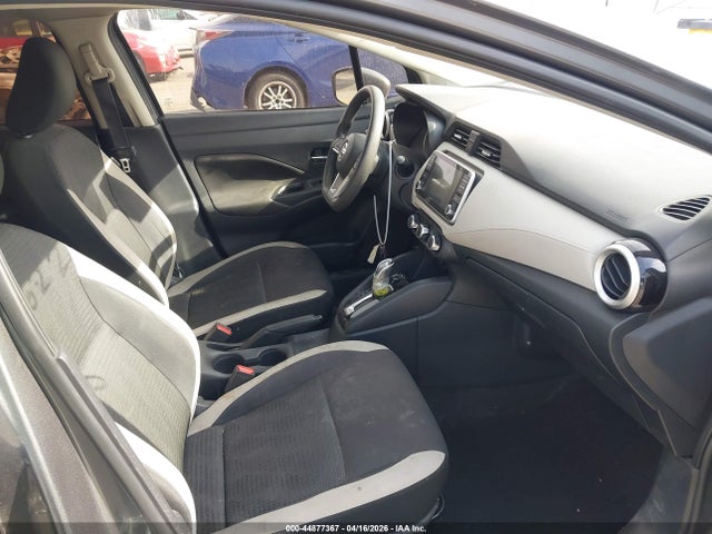 2021 Nissan Versa Sv Xtronic Cvt მანქანა იყიდება აუქციონზე, vin: 3N1CN8EV9ML831414, აუქციონის ნომერი: 44877367
