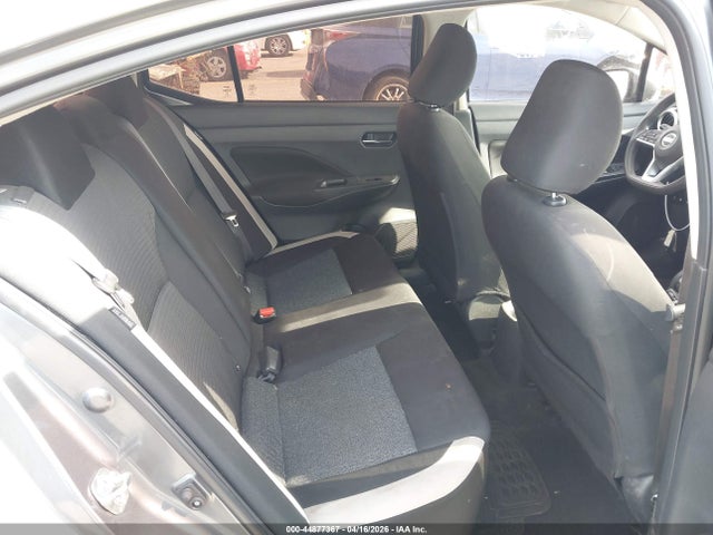 2021 Nissan Versa Sv Xtronic Cvt მანქანა იყიდება აუქციონზე, vin: 3N1CN8EV9ML831414, აუქციონის ნომერი: 44877367